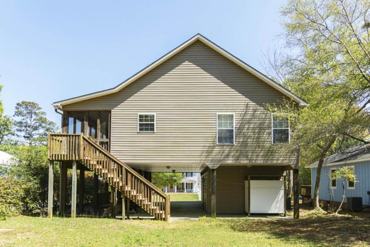 Island Delight By Oak Island Accommodations Exterior photo